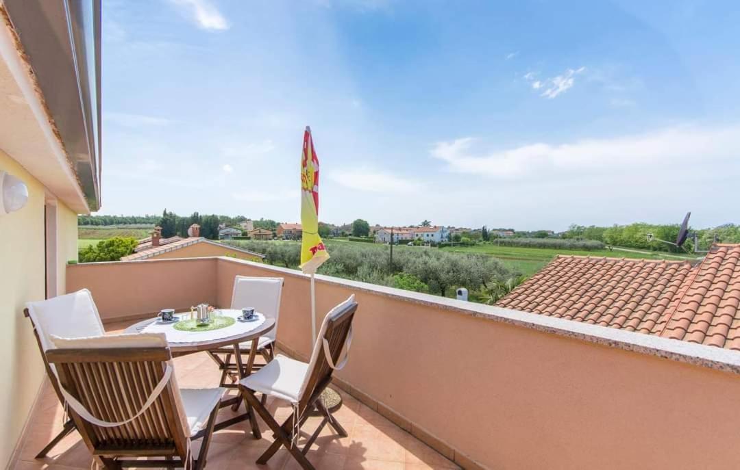 Gimy Villa&App 1 Porec Gedici Bagian luar foto