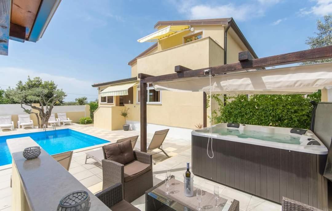 Gimy Villa&App 1 Porec Gedici Bagian luar foto