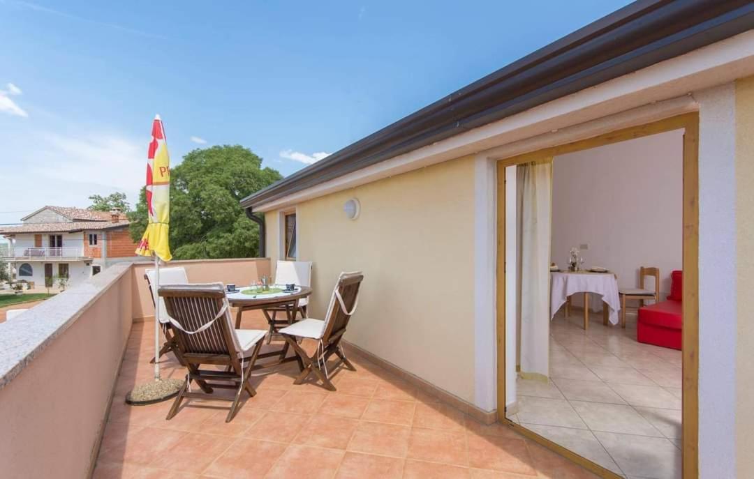 Gimy Villa&App 1 Porec Gedici Bagian luar foto